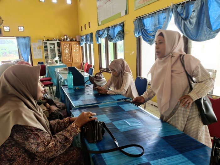 Menjelang Jam Pulang di MAN 1 Sarolangun