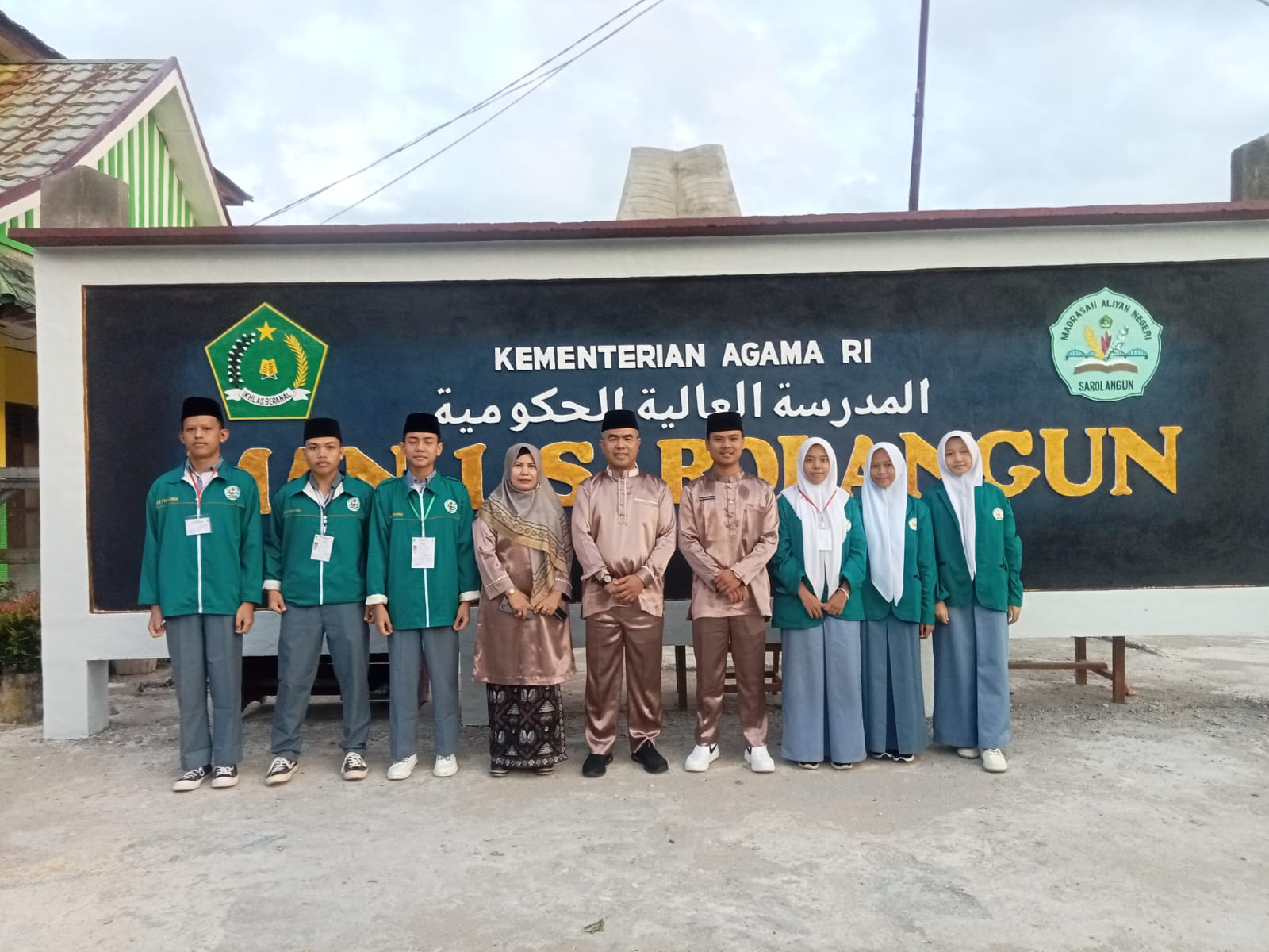 Kontingen MAN 1 Sarolangun Berkompetisi Kembali pada KSM 2024