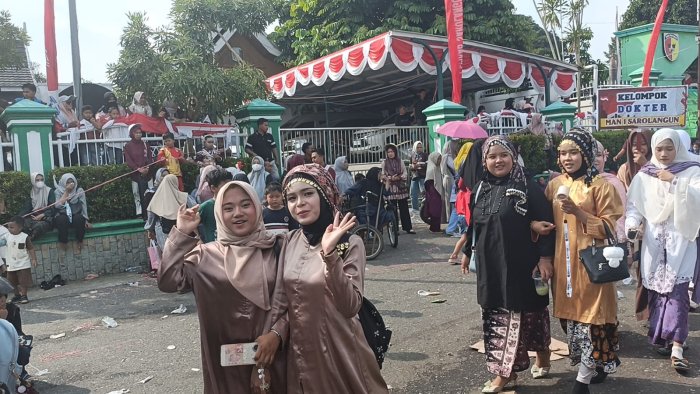 Serba Serbi Penampilan Siswa MAN 1 Sarolangun Pada Karnaval 2026