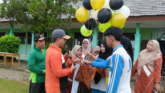 Pembukaan Class Meeting MAN 1 Sarolangun Berlangsung Meriah Meski Hujan