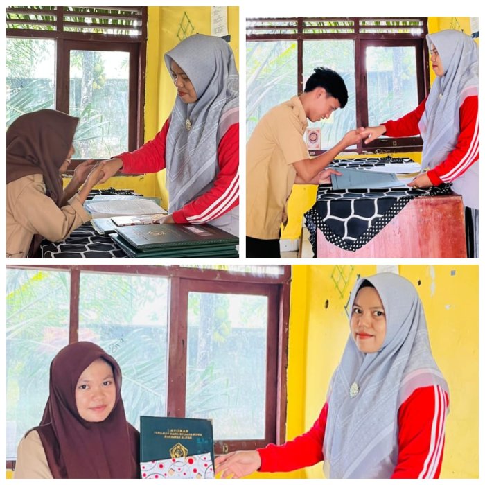Pembagian Rapor Semester Genap XI IPS 2 MAN 1 Sarolangun Bersama  Ernawati, S.Pd