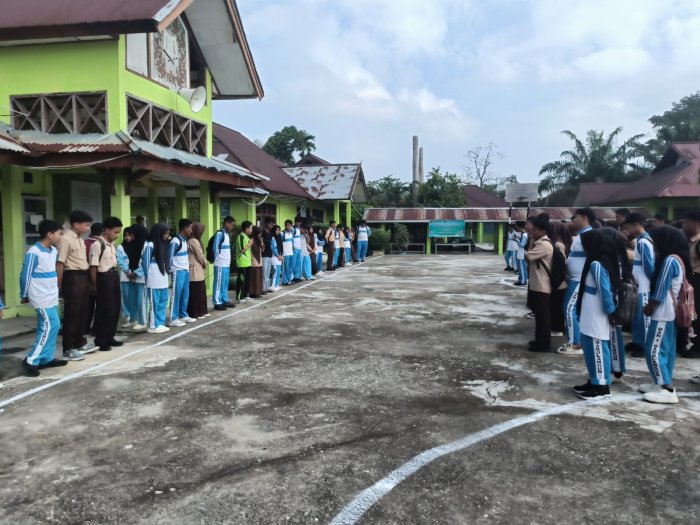 Penutupan Class Meeting MAN 1 Sarolangun Berlangsung Meriah Penutupan Class Meeting MAN 1 Sarolangun Berlangsung Meriah