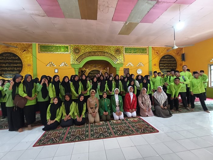 STIKES Garuda Putih Jambi Gelar Sosialisasi di MAN 1 Sarolangun