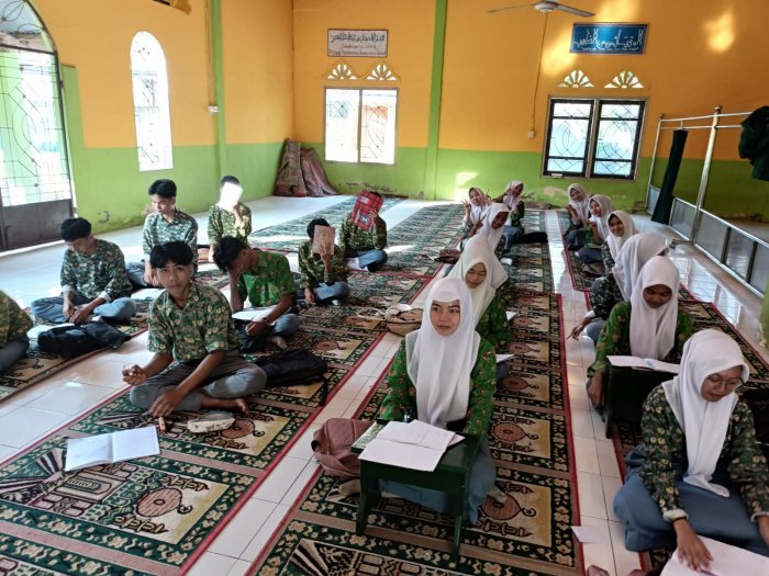 Musholla MAN 1 Sarolangun Jadi Ruang Belajar Alternatif
