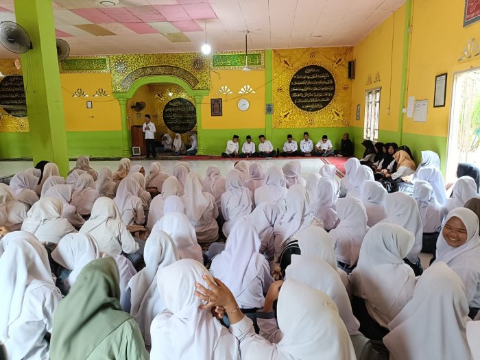 Semarakkan Isra Miraj 1447 H, MAN 1 Sarolangun Gelar Lomba Kultum dan Syarhil Qur'an