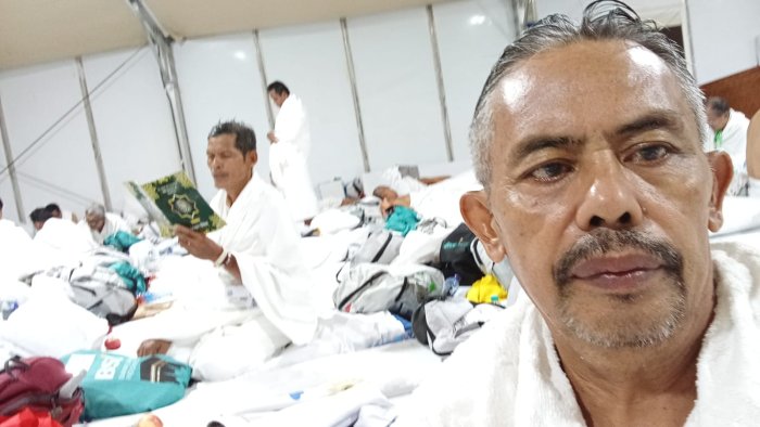 Guru Senior MAN 1 Sarolangun Jalani Wukuf di Arafah Guru Senior MAN 1 Sarolangun Jalani Wukuf di Arafah